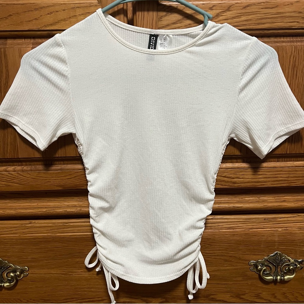 Divided Cream Ruched Short Sleeve Top